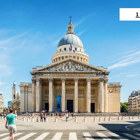 Petite Maison Avec Cour Dans Les Beaux Quartiers-Vous Faites Le Menage- Very Good Prices For T-H-E Location But You Have To Clea-N Th-E Flat Apartment Paris Ngoại thất bức ảnh