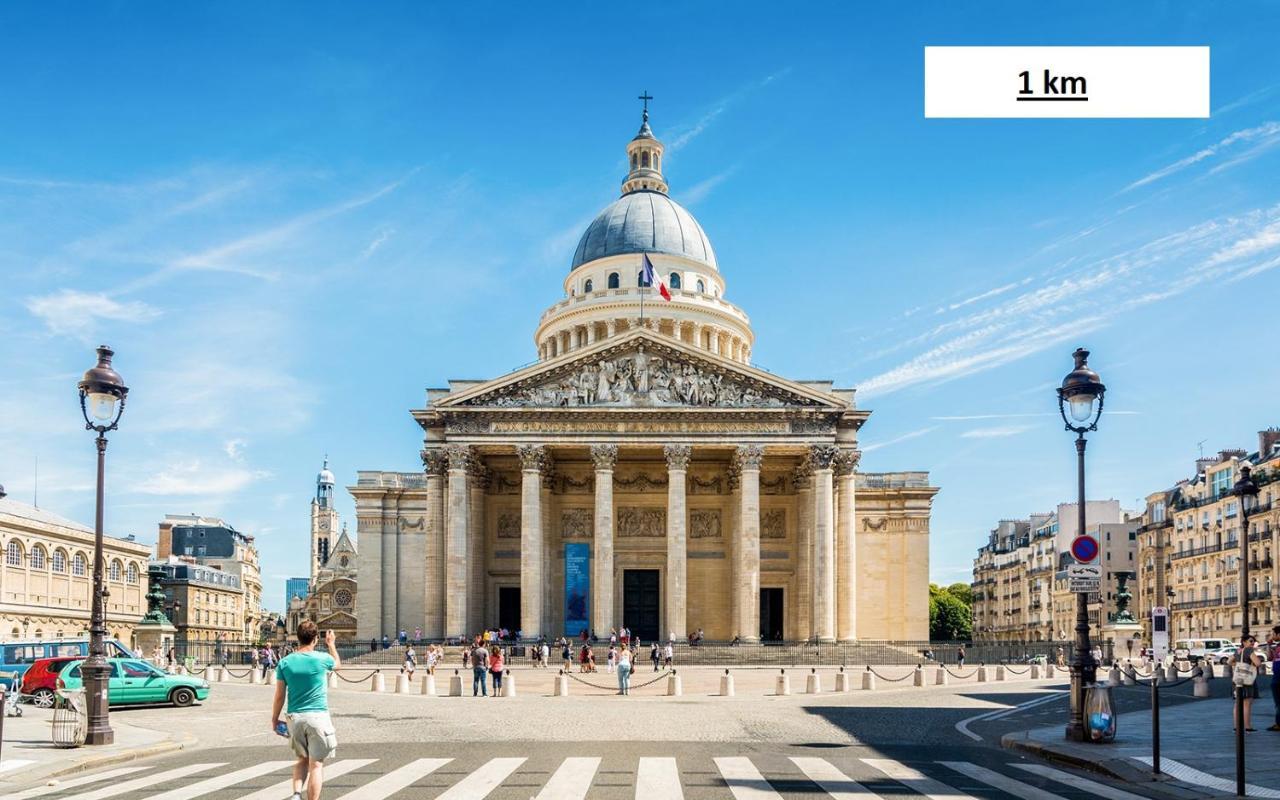 Petite Maison Avec Cour Dans Les Beaux Quartiers-Vous Faites Le Menage- Very Good Prices For T-H-E Location But You Have To Clea-N Th-E Flat Apartment Paris Ngoại thất bức ảnh